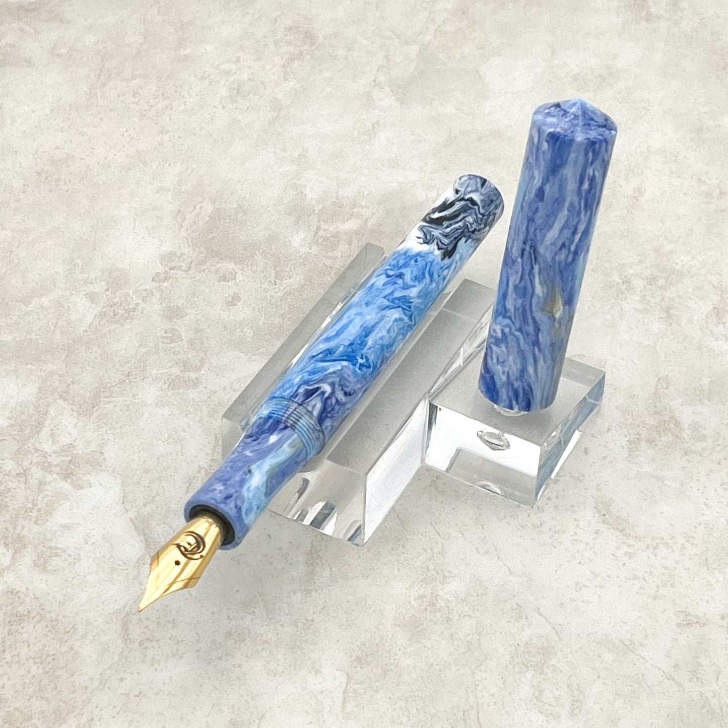 Lewis FP - Blue Swirl Light